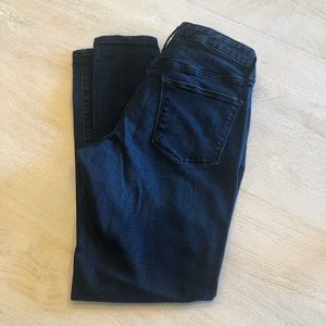 Universal Thread Jeans
